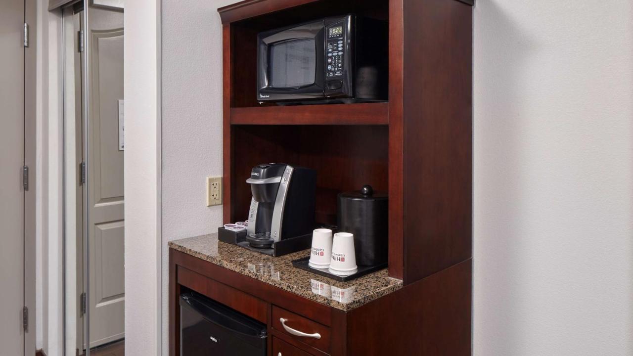 Hilton Garden Hotel 3*