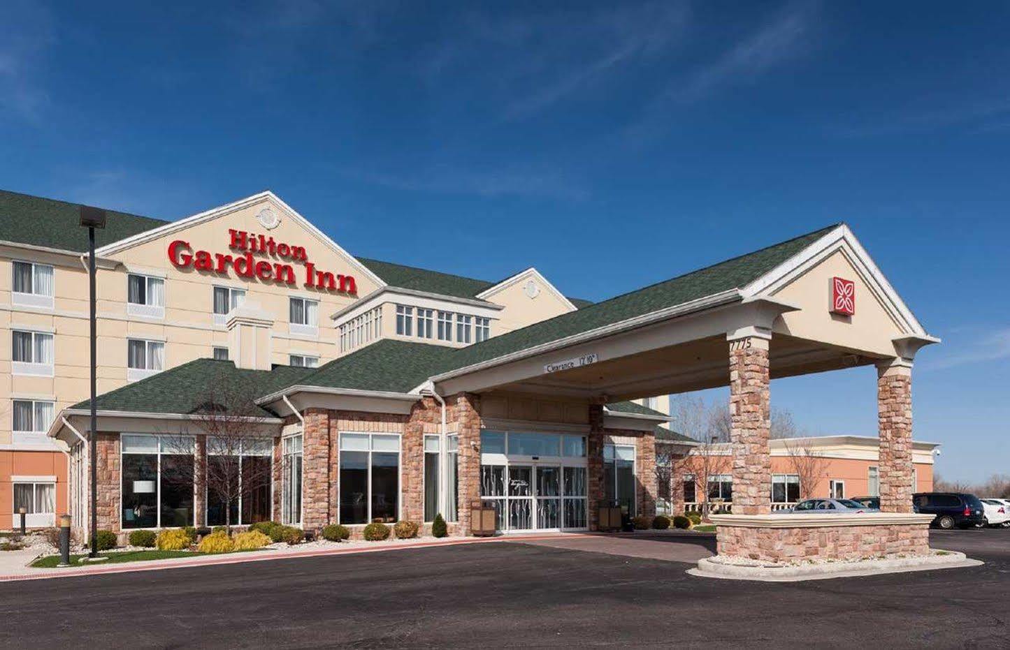 Hilton Garden Hotel 3*