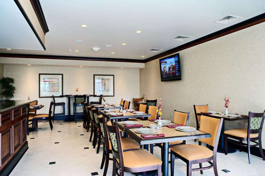 Hilton Garden 3*
